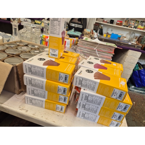 251 - 25 boxes of Polaroid candy cartridges for use with the Polaroid CandyPlay 3D pen