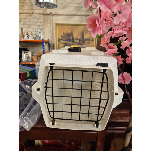 354 - Medium size pet carrier