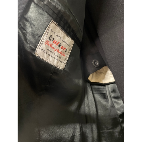 381 - Lovely Vintage Dinner Suit/DJ, tailor made by Walkers of North Shields. Perfect for PROM season!