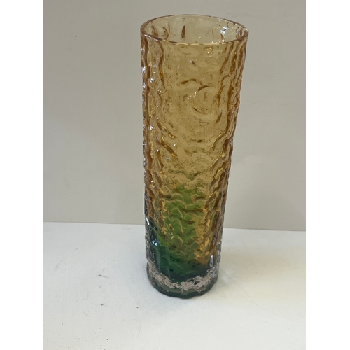 Lot 28        