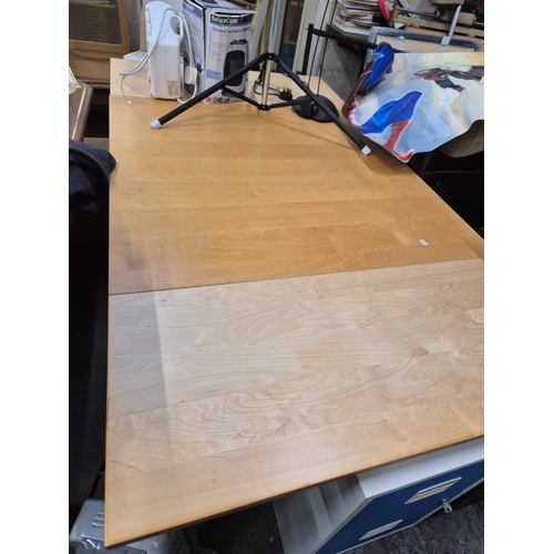 408 - Light wood extending kitchen table