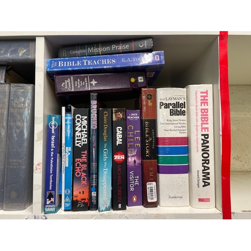 205 - 11 x cubes containing a huge quantity of mixed books.