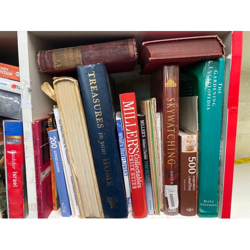 205 - 11 x cubes containing a huge quantity of mixed books.