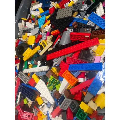 259 - 7.1 kg of Lego (weight includes plastic tub) From official online Lego store, sells for &pound;10 kg... 