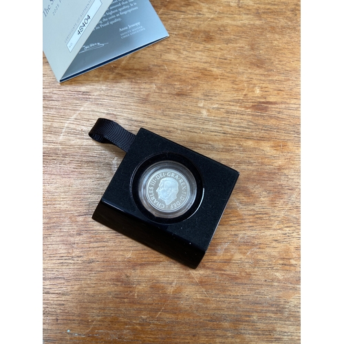 20 - 2025 Royal Mint Silver Proof Sovereign coin, minted in .999 fine silver with a weight of 7.98 grams.... 