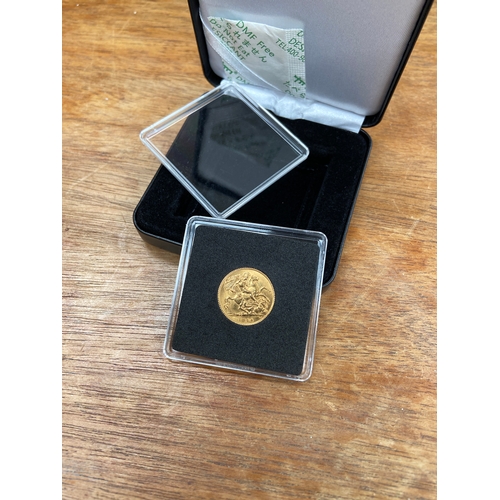 27 - 1914 King George V 22ct Gold Half Sovereign,&nbsp;features the 