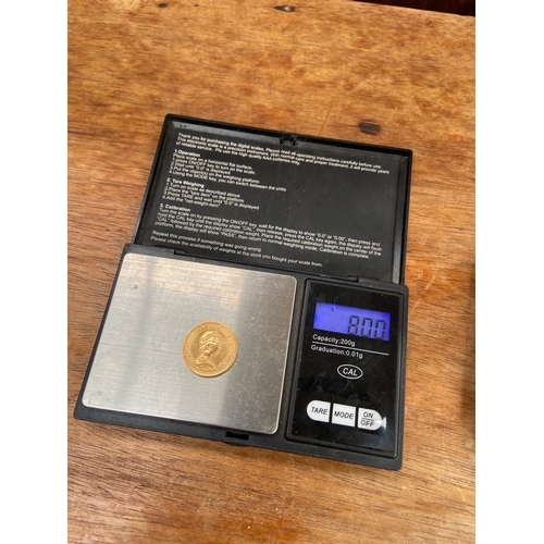 29 - 1980&nbsp;Queen Elizabeth II 22ct Gold Sovereign,&nbsp; features the second portrait of Queen Elizab... 