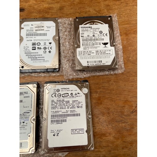 41 - Five 2.5&rdquo; 320GB HDD drives. WORKING including Seagate, WD, Hitachi, Toshiba and Samsung.