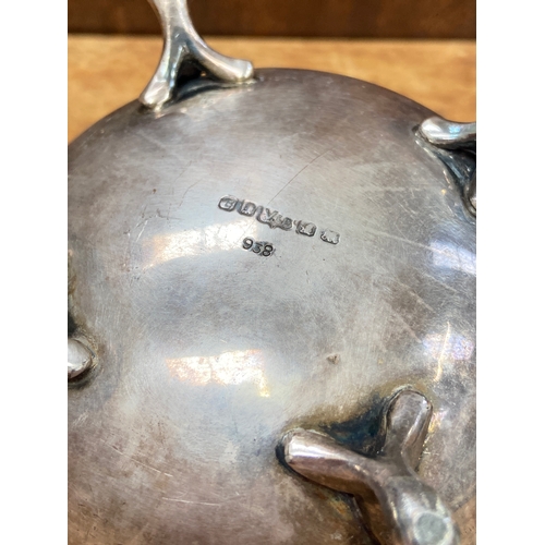 47 - Fine silver-plated sugar bowl and cream jug set, produced by Viners of Sheffield with fluted, melon-... 