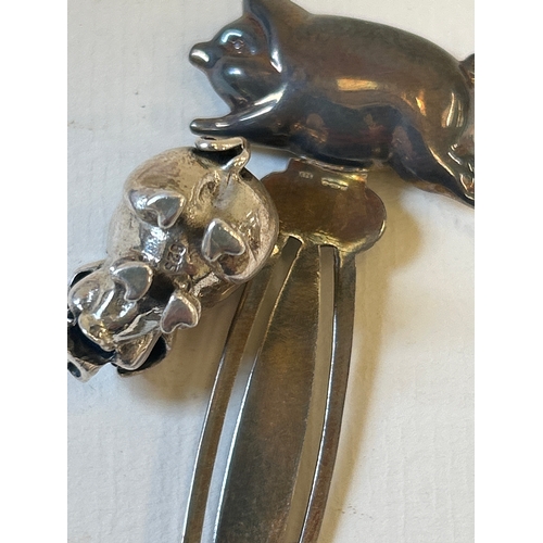 20 - Small strerling silver pig pincushion and sterling silver pig bookmark. Marked 925. &nbsp;Gross weig... 