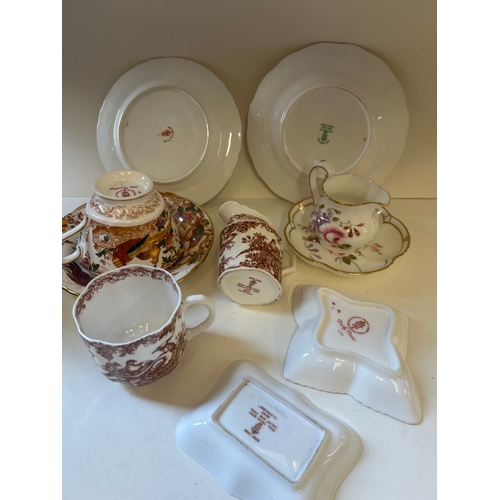 22 - Collection of Royal Crown Derby to include Derby Posies, Olde Avesbury, etc&nbsp;