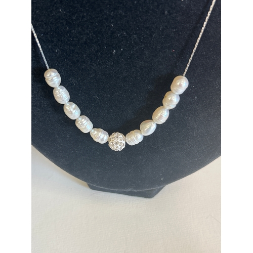 40 - Three beautiful cultured pearl necklaces to include one with a heavy 9ct gold clasp.&nbsp;