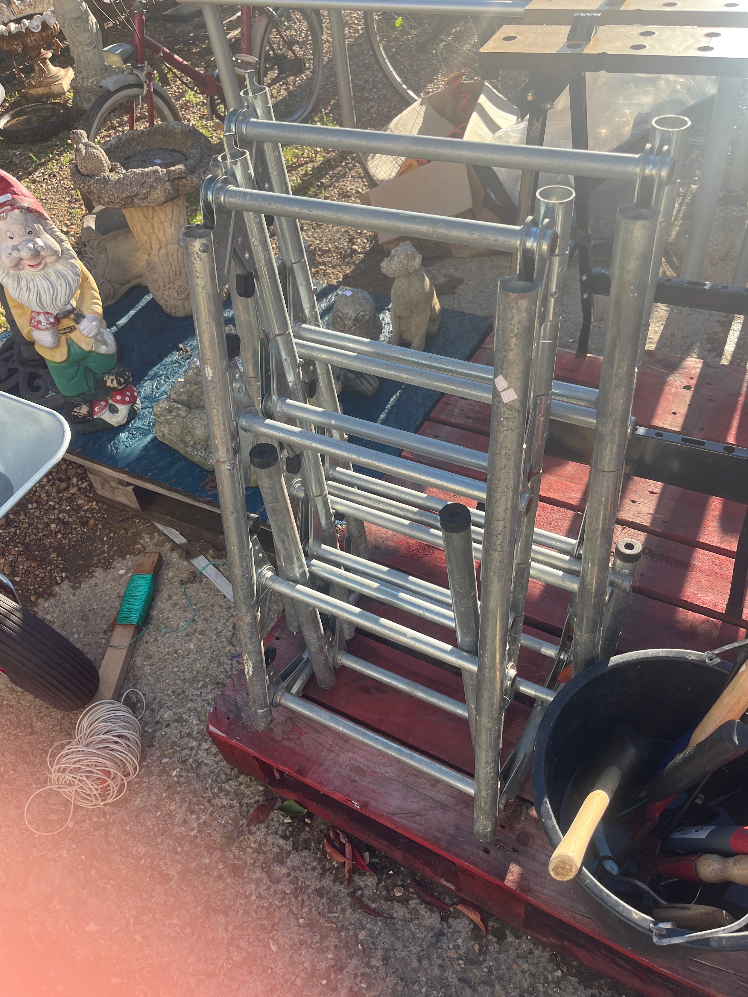 folded aluminium mobile folding scaffold base unit