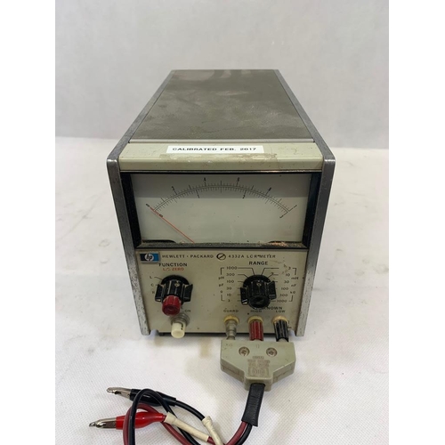 220 - A Hewlett . Packard 4332A LCR meter