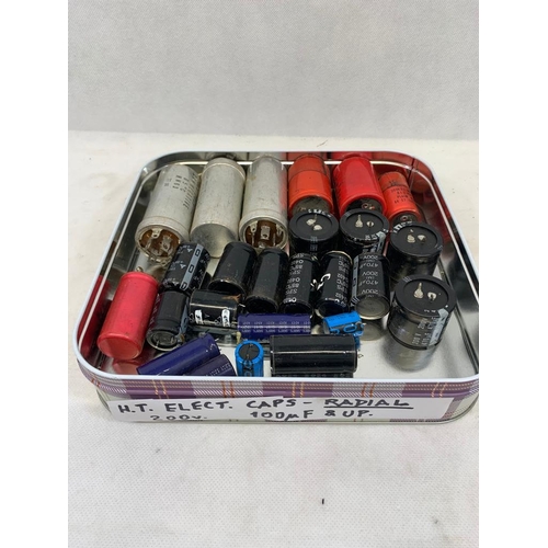 321 - Box of capacitors