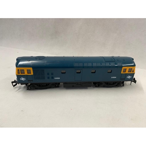 255 - 0 Gauge LIMA Class 33 BR Blue 
 Condition 2 
  
 828