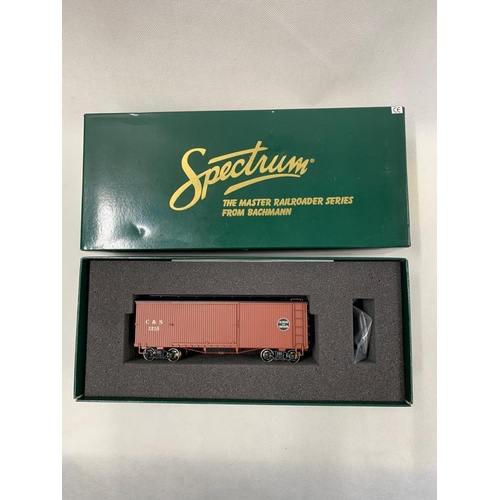 594 - Bachmann Spectrum ON30 box car Colorado & Southern 
  
 Condition 1 
  
 661