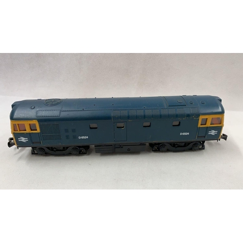 251 - 0 Gauge LIMA BR class 33 BR Blue 
 Condition 4 
  
 824