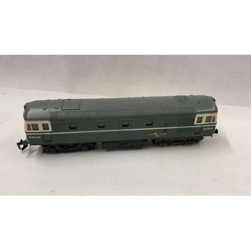 270 - 0 Gauge LIMA BR Green Class 33 
 Condition 2 
  
 843