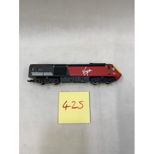 35 - Hornby class 43 Virgin trains 43155, 1 x dummy 
 Condition 1 
 Photo 425