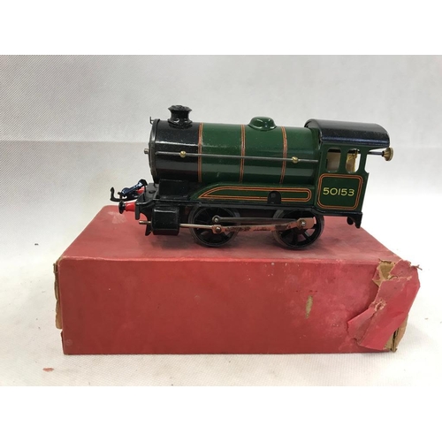 413 - Hornby 0 Gauge clockwork 4 wheel reversing loco no. 51, 2 controls, with key 
 Condition 2 
 532