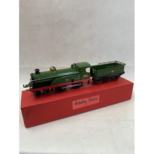 419 - Hornby 0 Gauge Clockwork loco & Tender no 2, from 1921 in GNR livery 
 Condition 1 
 615