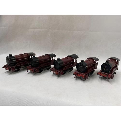 461 - Hornby 0 Gauge clockwork 0-4-0 with reversing engines, no tenders, all crimson lake30  3040 
 Condit... 