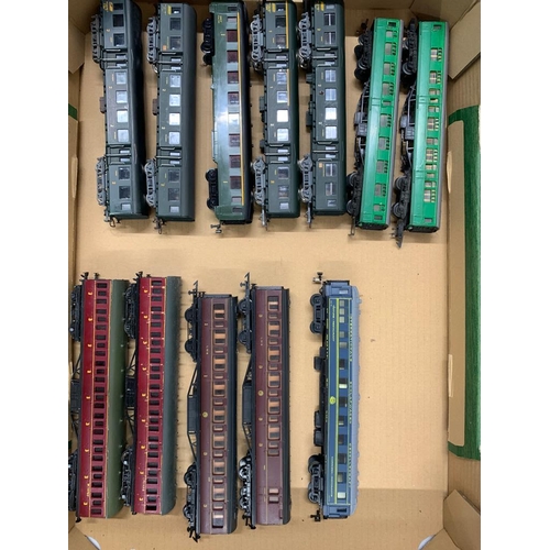 330 - Jeouf playcraft carriages mixed, Grafar Fraham Farish LMS maroon suburban 204 & 9854, 57 Stanier Hor... 