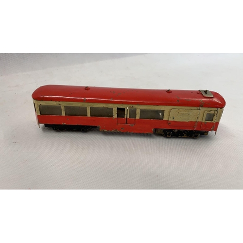 363 - 00 Gauge 3 rail Vintage tin tram-trolley 
 Condition 6 
  
 801