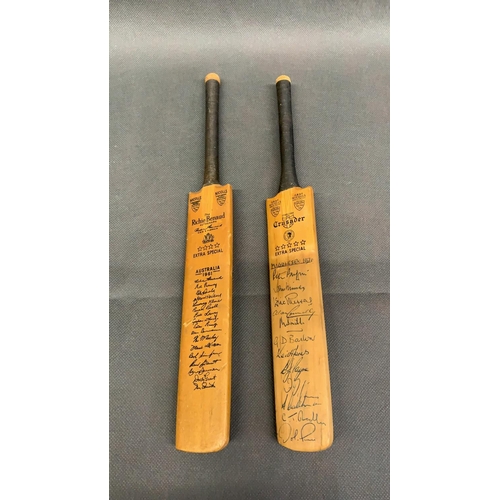 12 - 2 Miniature Autographed cricket bats: 
  
 Richie Benaud Extra Special Australia 1961 (Printed Signa... 