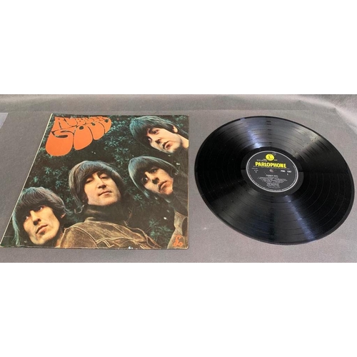 122 - Beatles - Rubber Soul  
 PMC 1267, -4/-4 Matrices. Mono. ''The Gramophone Co.'' 
 Starts Rim text 
 ... 