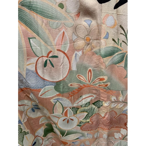 139 - A completely handmade antique Japanese kimono in crepe silk. All seams and linings joined by hand, p... 