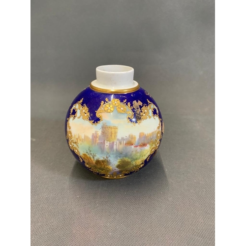 174 - A Royal Worcester Coronation George V vase