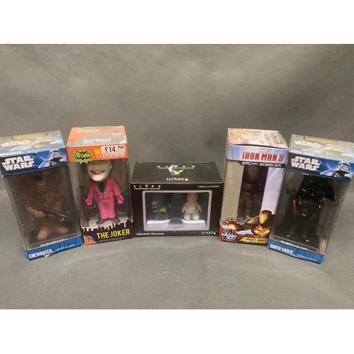 299 - 5 boxed movie character figures