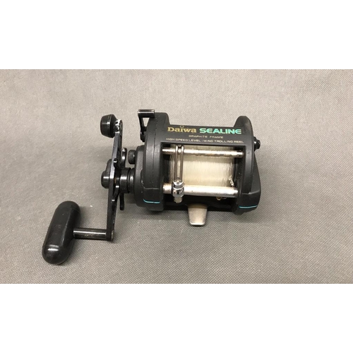 55 - Daiwa 'Sealine' SL175H fishing reel for inshore boat work, in VGC with line


fishing reels