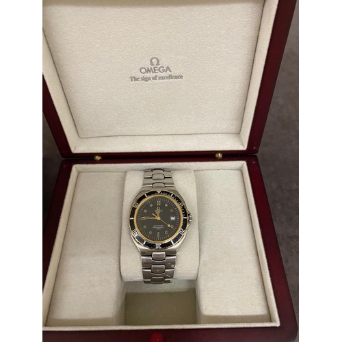 37 - A gents Omega Seamaster watch