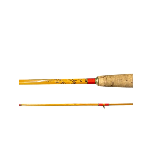 77 - Hardy Fishing Rod ''The Palakona''  
 8 foot 9'', two piece, J3556 #7wt 
 Beautiful Condition  
 In ... 