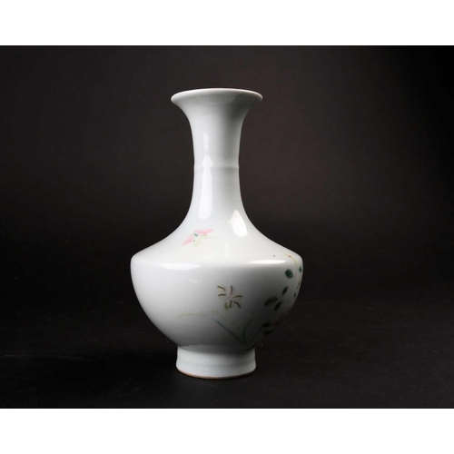 187 - A Chinese famille rose vase, late Qing, 19th century, the flaring rim above the neck with raised med... 