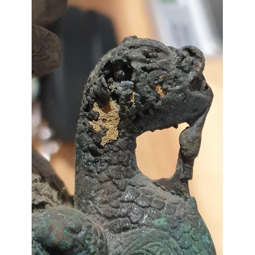 253 - A Chinese bronze Xian, Han Dynasty, 中国，青铜甗一件，汉代 the upper section with a fixed dished plate, the int... 