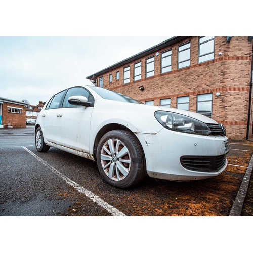 371 - Volkswagen Golf Match TDI DSG, 1.6 diesel, 5 door automatic, Registration KP60 RBX. First registered... 