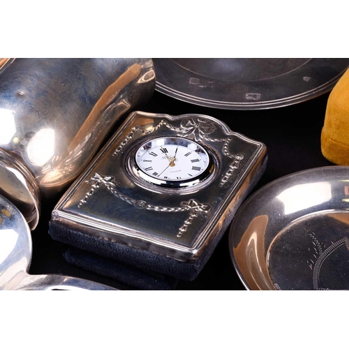 553 - A collection of mixed silver and white metal items to include pin dishes, cruets, sauce ladle, easel... 