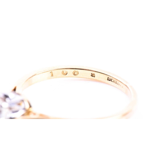 679 - An 18ct yellow gold and solitaire diamond ring, set with a round brilliant-cut diamond of approximat... 