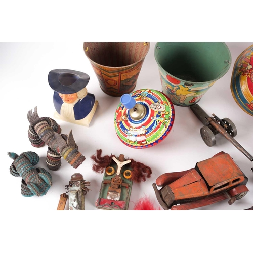 20 - A collection of early-late 20th-century metal toys of various origin. To include various mechanical ... 