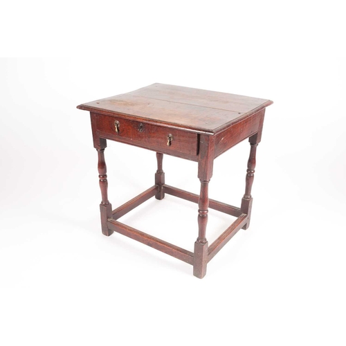 171 - A late 18th-century oak side table. With turned spindle supports united by a box stretcher. 59.5 cm ... 