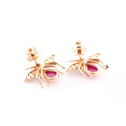 153 - A pair of yellow metal, diamond, and ruby earrings in the form of bees, each bee with a diamond-set ... 