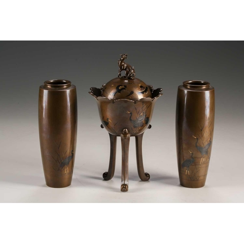 141 - A Japanese bronze garniture by Nogawa, Meiji period, the covered bowl with kirin knop and inlaid wit... 