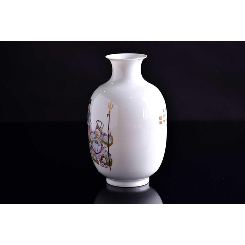 276 - A Chinese porcelain vase, Republic period or later, finely painted with three warriors of the Three ... 