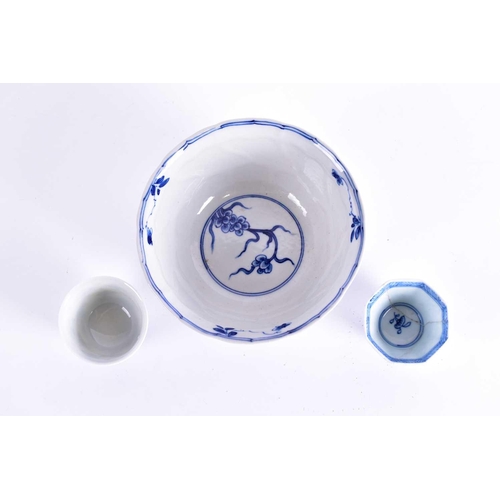 296 - A Chinese blue & white petal moulded bowl, Qing, Kangxi, finely painted throughout with sprigs of fl... 