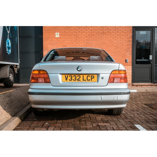 326 - A 1999 BMW 523i SE Auto silver saloon, registration V332 LCP, first registered 01/09/1999, mileage 1... 