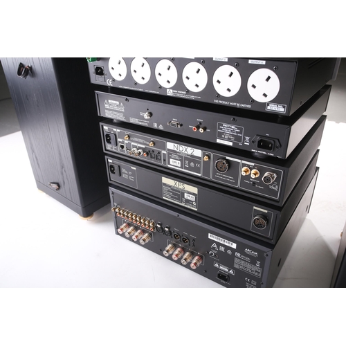 471 - An extensive and fine quality collection of Hi-Fi equipment, comprising a Naim PSU XPS-2 amplifier, ... 